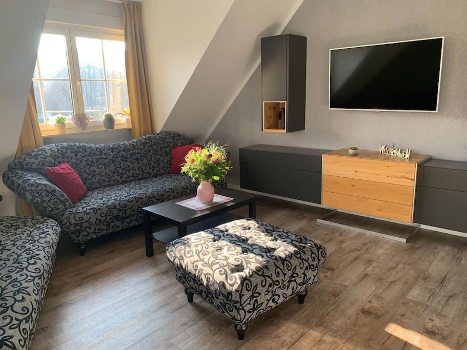Ferienwohnung Fischer Mit E-Ladestation Direkt Am Haus Schwarzenberg  Eksteriør billede